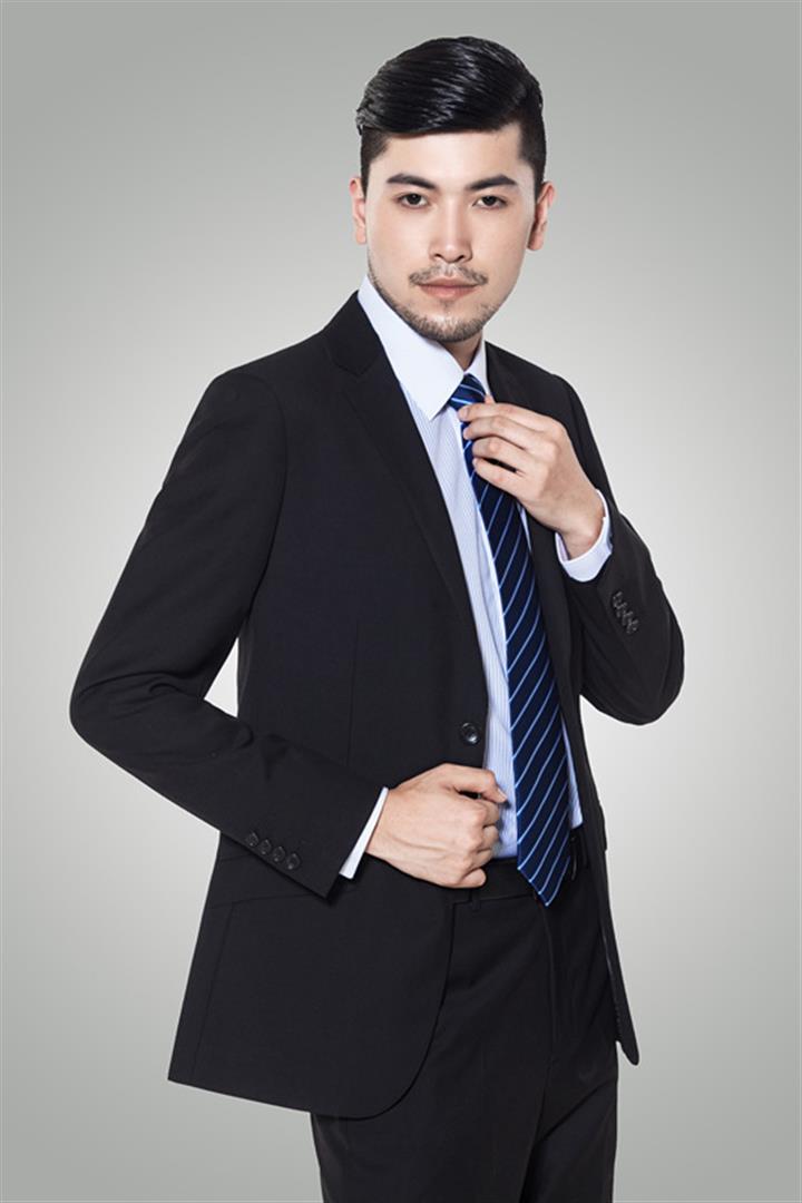 周洪 剧本与叙事策划总监